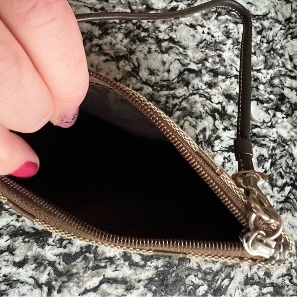 Coach wristlet change purse/wallet - Picture 2 of 2